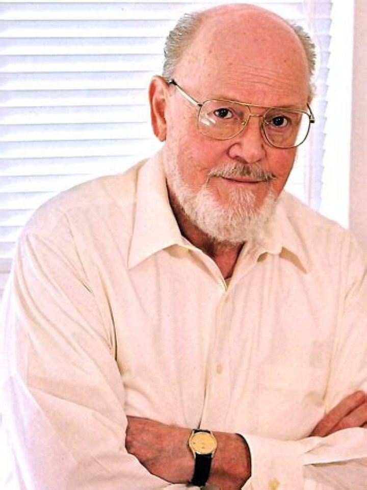 Actor Ned Wertimer, 'The Jeffersons' doorman, dies aged 89 TV News