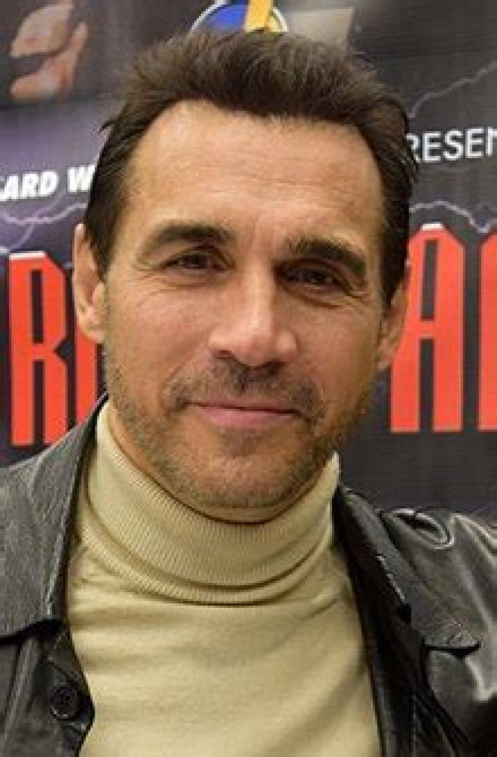 Adrian Paul Wikipedia