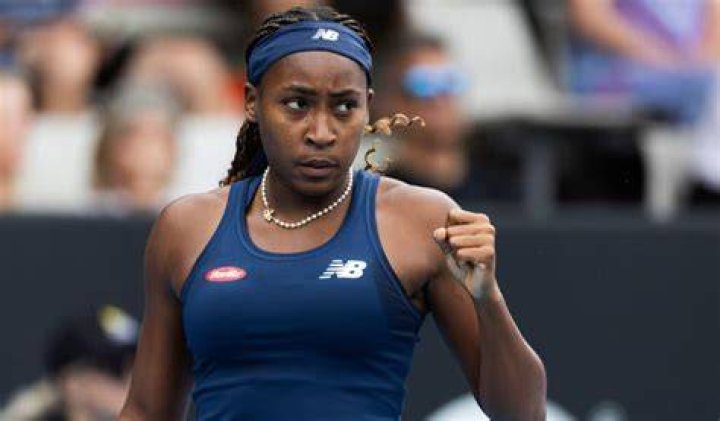 Andy Roddick backs Coco Gauff after bizarre Dubai umpire row