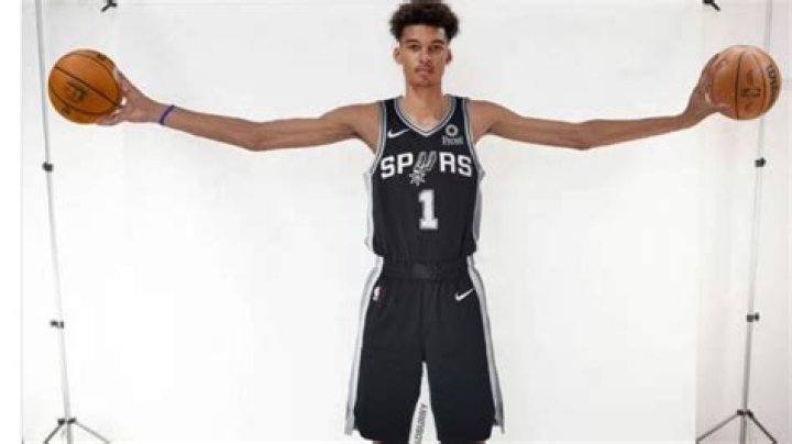 Anthony Davis Height – How Tall is Anthony?