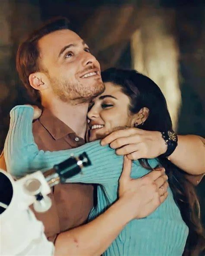 Are Hande Er&ccedil;el and Kerem Bursin secretly back together? Al Bawaba