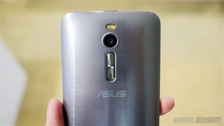 asus zenfone 2 first look a (17 of 19) asus zenfone 2 first look a (17 of 19)