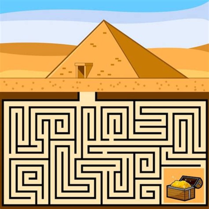 Battle Pyramid maze E.png