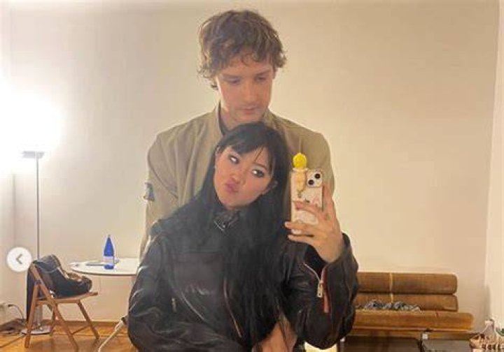 Beabadoobee Has a New Boyfriend, and Already Collaborated