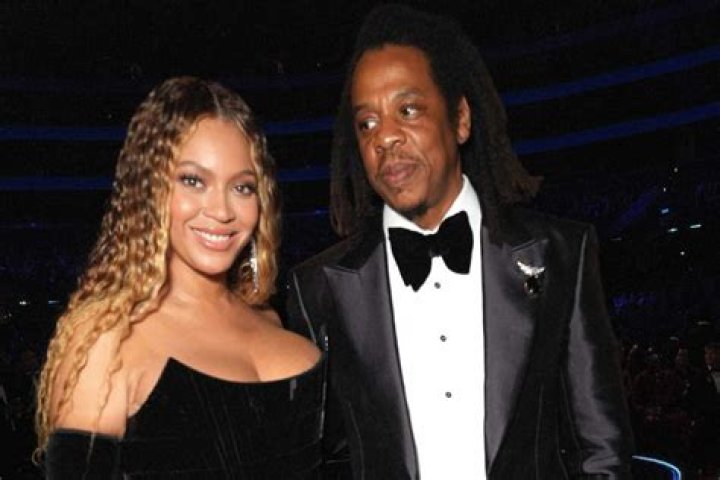Beyonce and Jay-z at the 2015 met gala