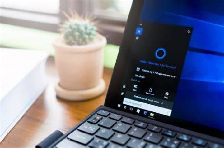 Block Cortana from starting in Windows 10