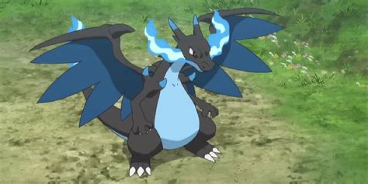 Blue Charizard Fly.png