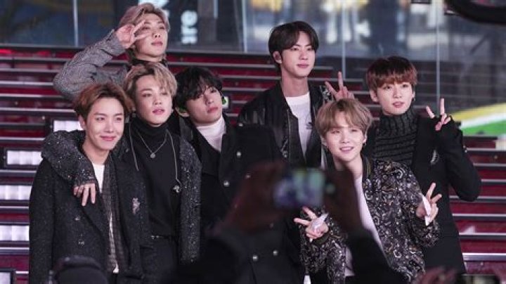 BTS, Miley Cyrus, More Performers