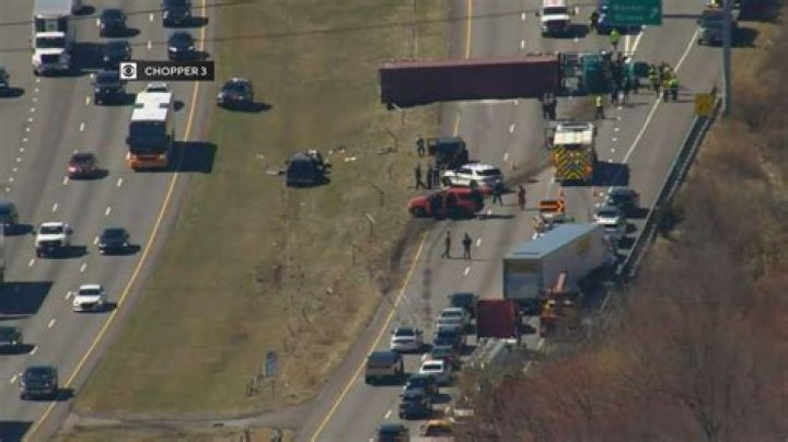 Burlington County Crash Shuts Route 206 (Developing)