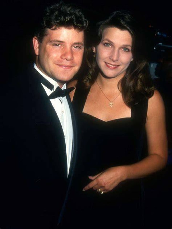 Christine Harrell 5 Facts About Sean Astin's Wife (Bio, Wiki)