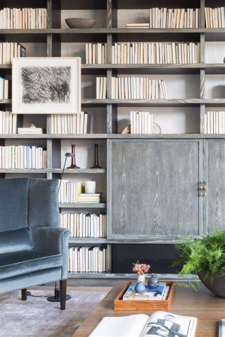 Decorating with books...backwards