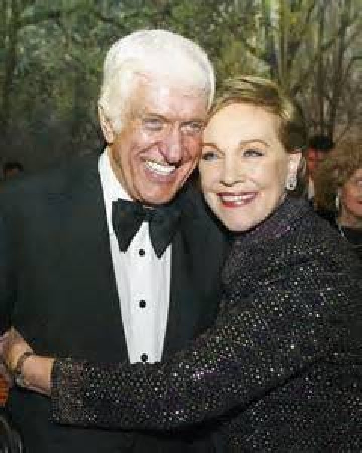 Dick Van Dyke vs Fannie Flagg