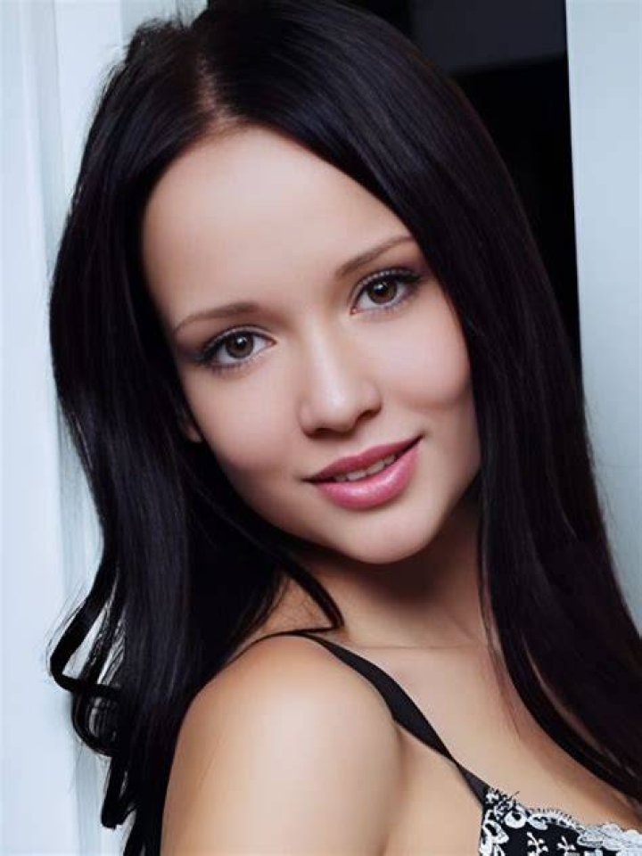 Elena Petrova Bio, Age, Height, Wiki Models Biography