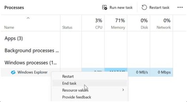 end task in task manager end task windows explorer windows 10 keeps resetting default browser