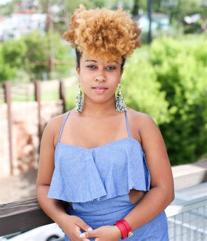 Faith Cummings – StyleCaster