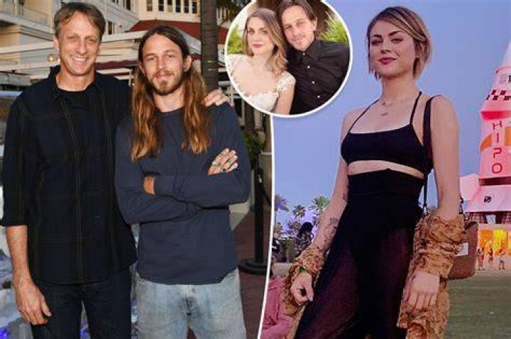 Frances Bean Cobain | Page Six