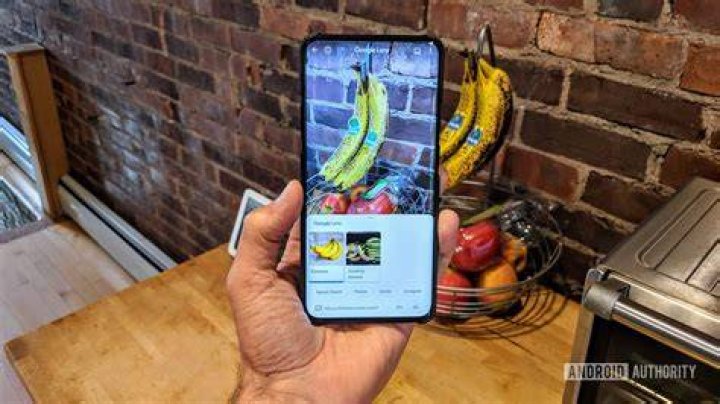 Google Lens can now copy and paste text from real world to computers