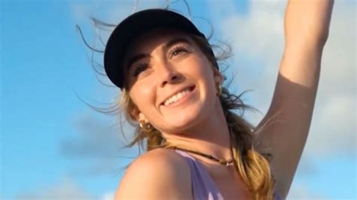 Grace Charis suffers wardrobe malfunction oncourse as influencer teases fans with 'golf with a