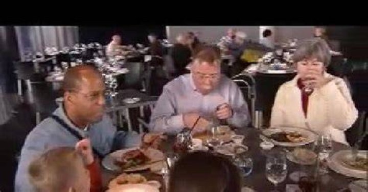 Guthrie: An Inside Look - Restaurants in the Guthrie Theater