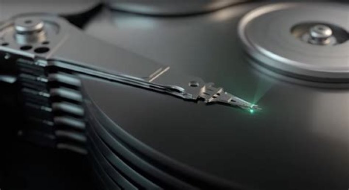 Hard disk platter and head Hard disk platter and head