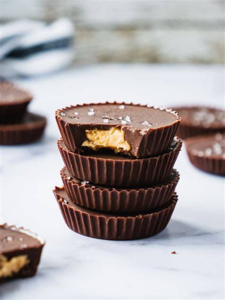 healthy peanut butter cups