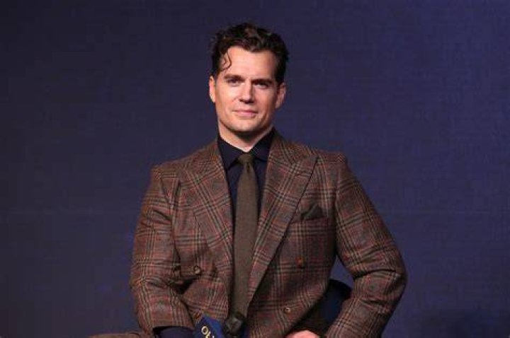 Henry Cavill does 