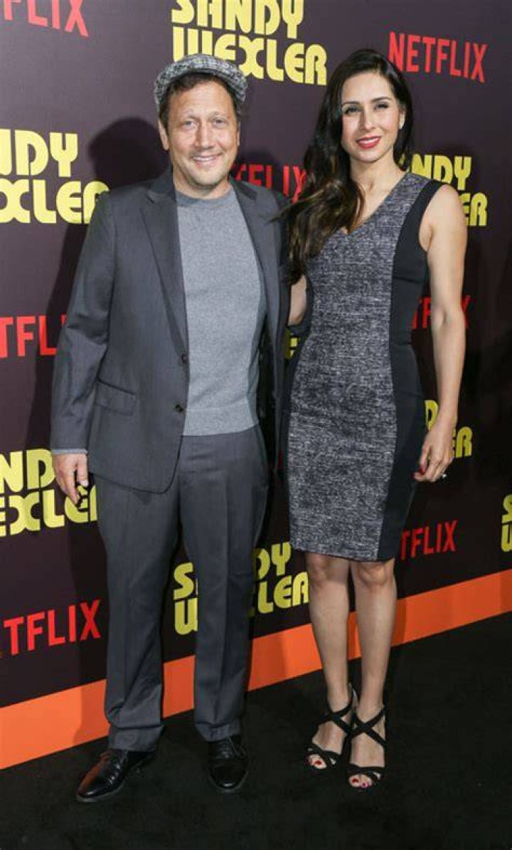 How Tall is Rob Schneider?