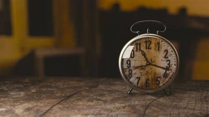 How to Check Clock Accuracy in Windows 10