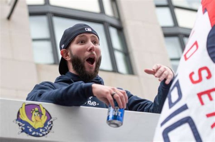 Jared Carrabis Jared Carrabis
