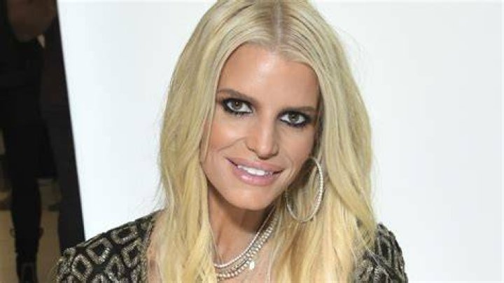 Jessica Simpson’s New Bling