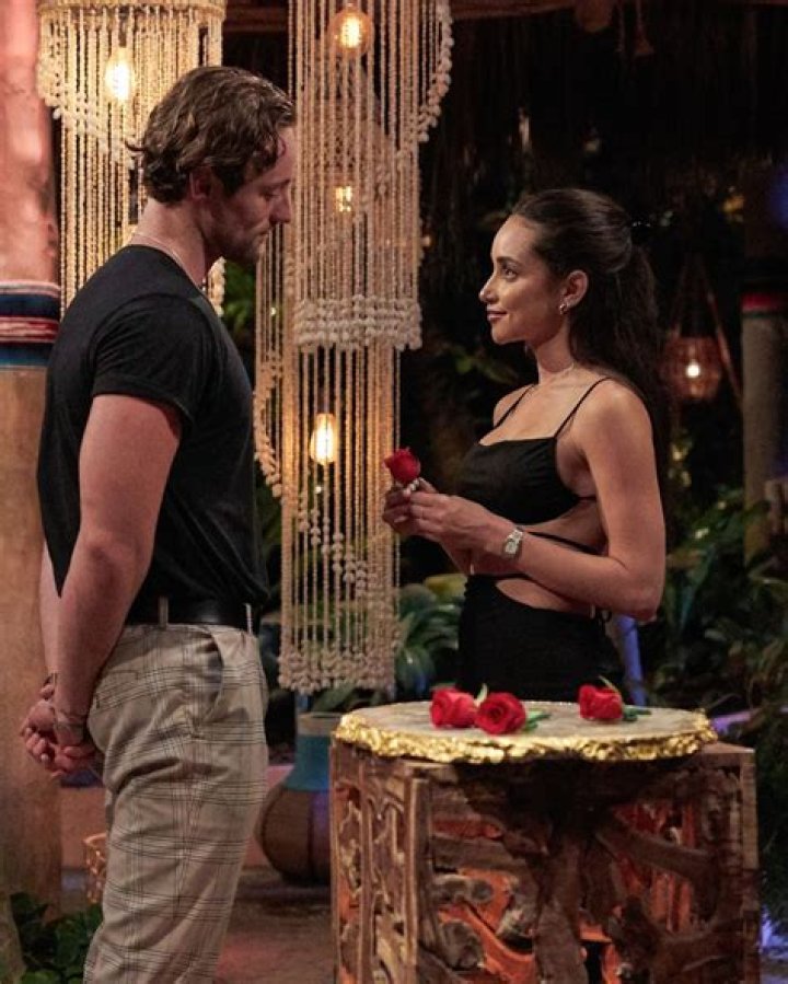 Johnny, Victoria, "Bachelor in Paradise"
