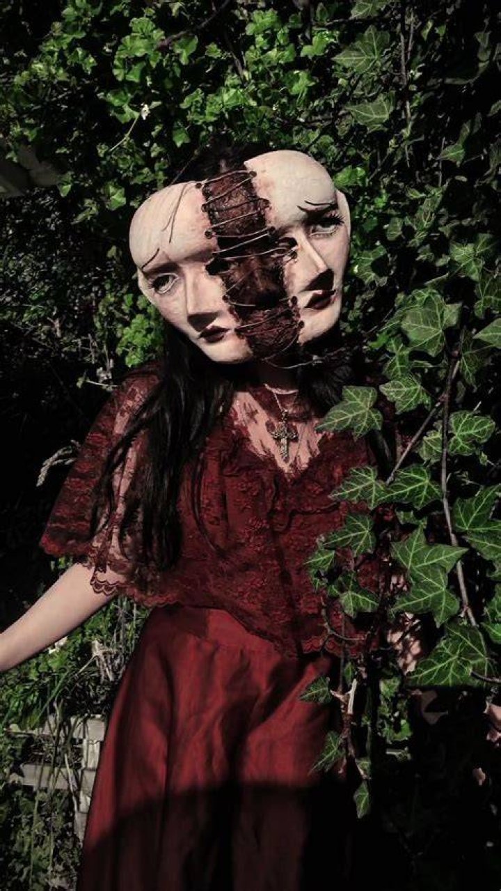 Just Gore gruesome, gory horror sound effects YouTube