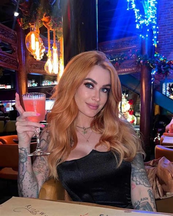 Laura Lux Laura Lux