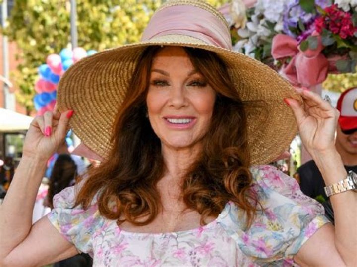 lisa vanderpump wearing hat while on vacation filming real housewives of beverly hills tv show