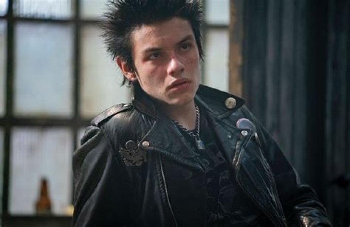 Louis Partridge IS Sid Vicious