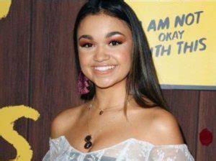 Madison Bailey Age, Bio, Boyfriend, Net Worth, Dating