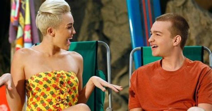 Miley Cyrus and Angus T. Jones on Two And a Half Men