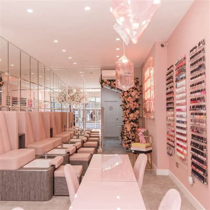 Nail Salon