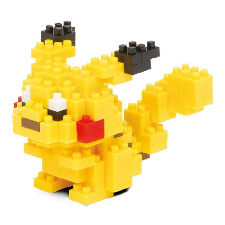 Nanoblock Pikachu Lunar.png