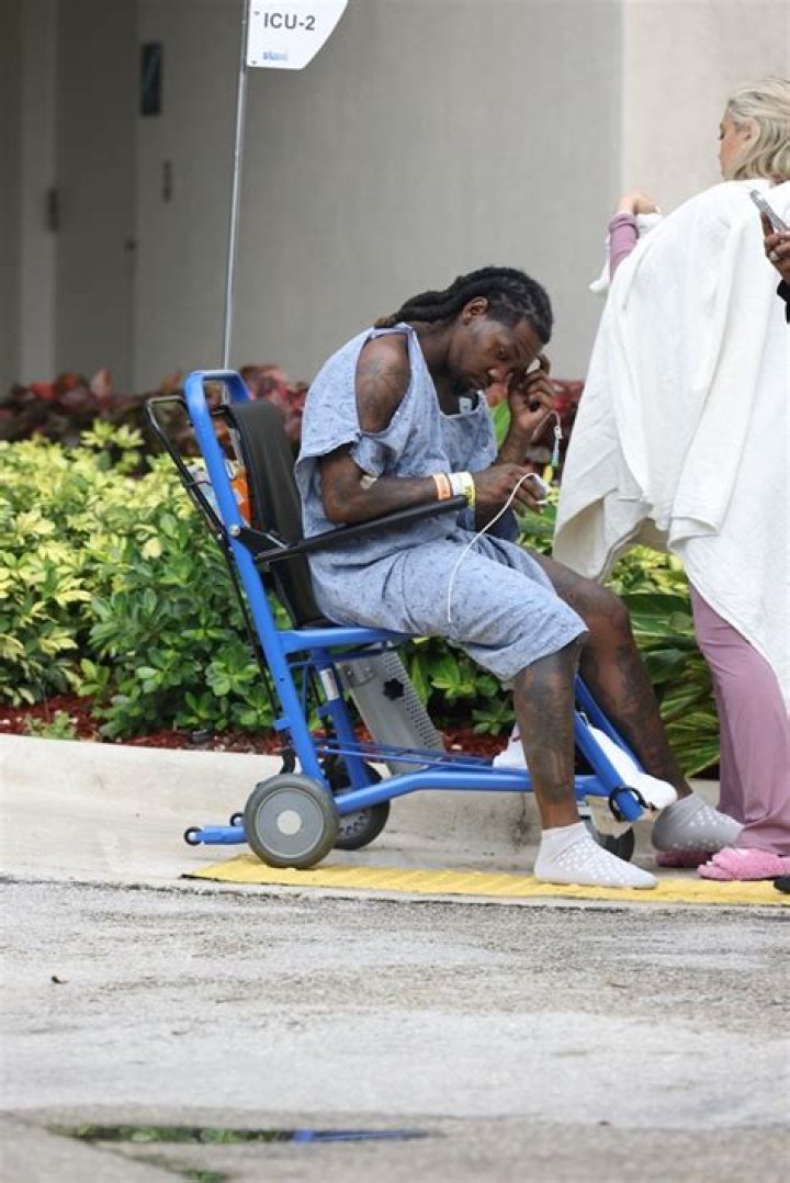Offset smoking outside