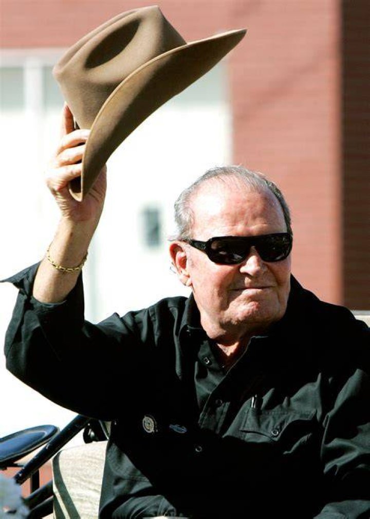 Oklahoma native James Garner dies at age 86