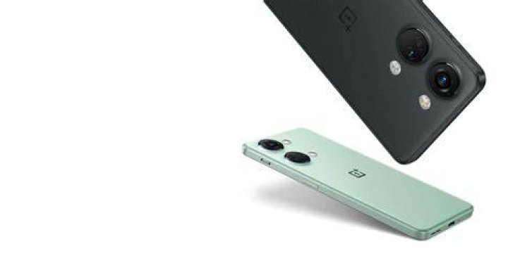 OnePlus Nord 2 5G in hand back OnePlus Nord 2 in hand showing the back.