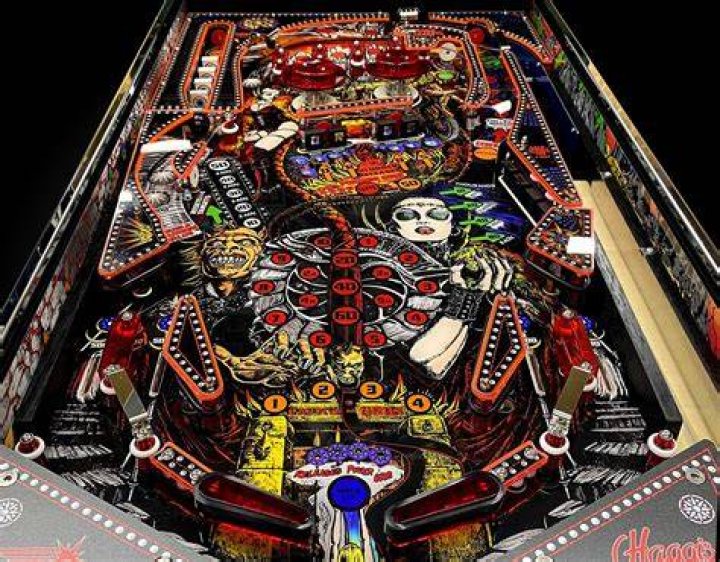 Pinball Red two arrows.png