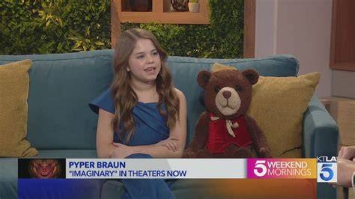 Pyper Braun in Erin & Aaron Pyper Braun in Erin & Aaron