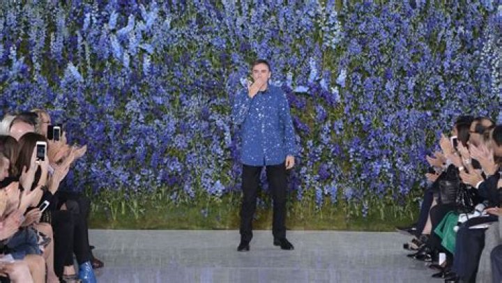 Raf Simons Is Leaving Dior