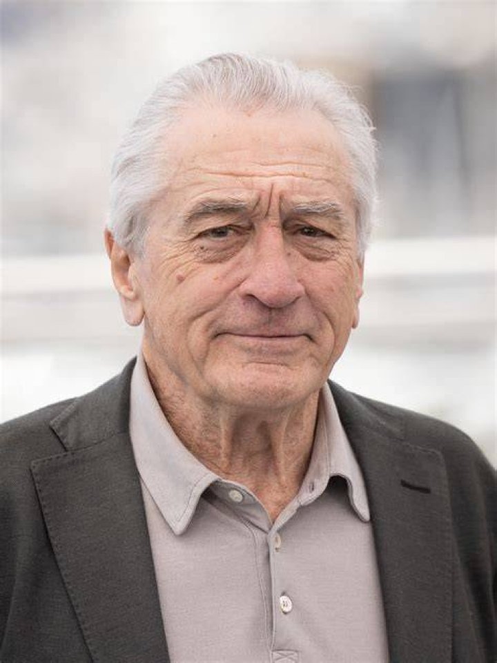 Robert De Niro / Somebody Stole My Thunder A few pictures of Robert De Niro De niro is a