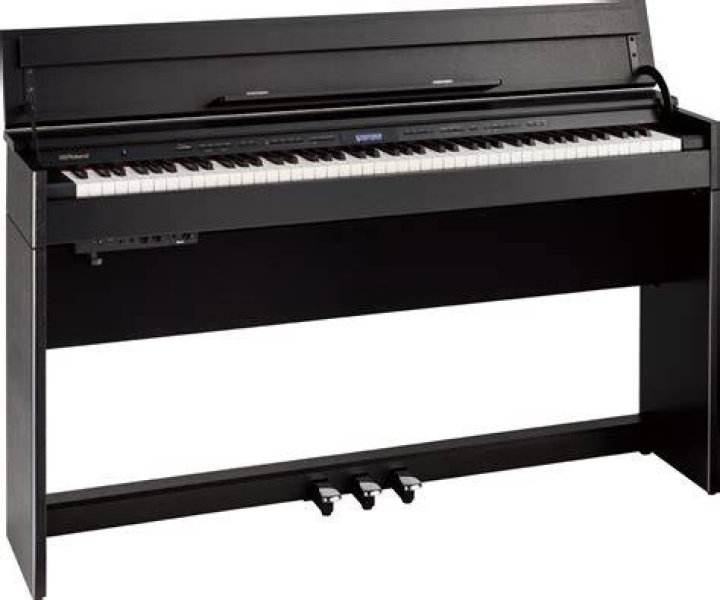Roland digital pianos