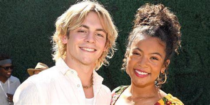 Ross Lynch Just Split From Longtime Girlfriend Courtney Eaton