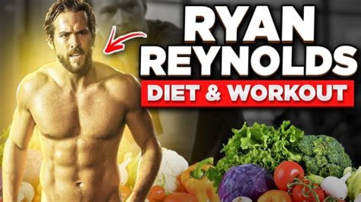 Ryan Reynolds Workout & Diet How the Green Lantern Got A Lean Body