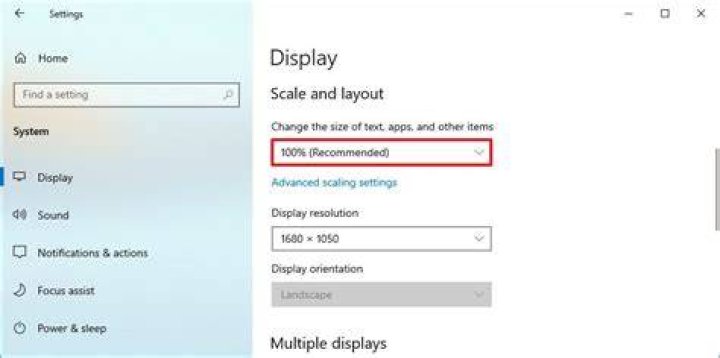 scale and layout windows 10
